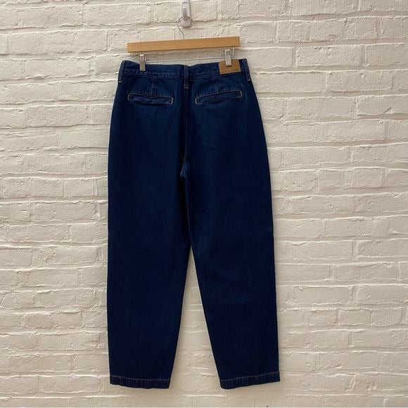 Madewell || Baggy Straight Jeans in Woodham Wash: Pleated Edition Dark Denim 30