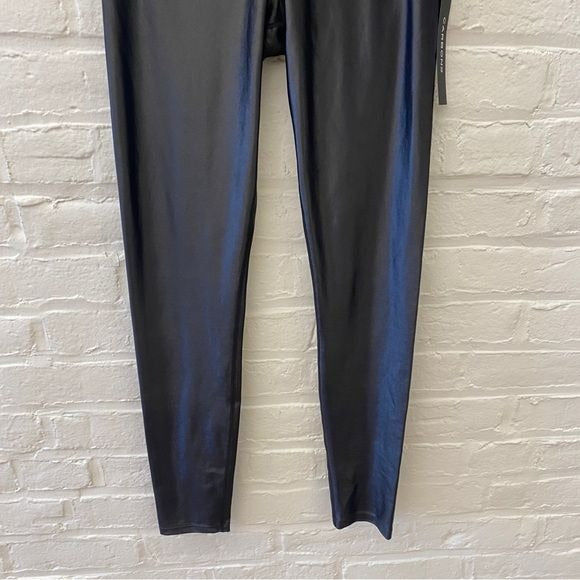 Carbon38 || Takira Shine Leggings Black Medium NWT