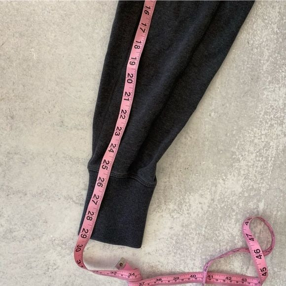 Lululemon || Happy Yin Year Sweatpants Joggers Heathered Black Gray Metal Logo 4