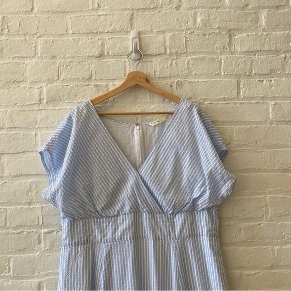 Wayward Fancies || Seersucker Striped Fit and Flare A-line Midi Dress Blue 2X