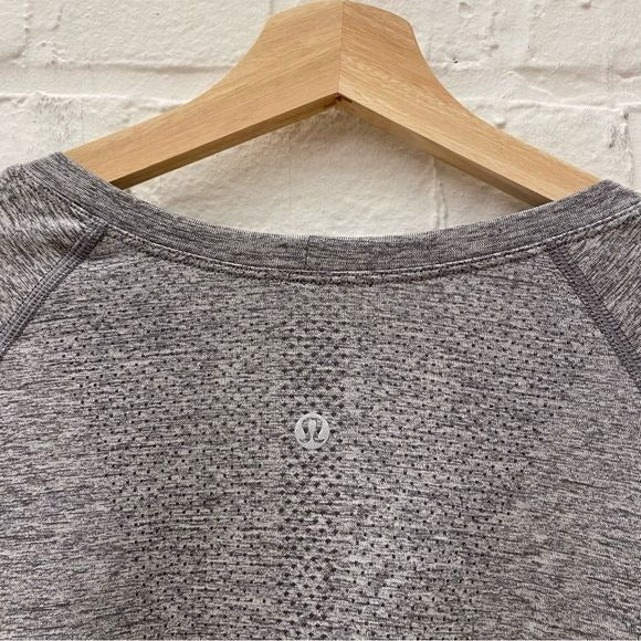 Lululemon || Swiftly Tech Long Sleeve Grey 18