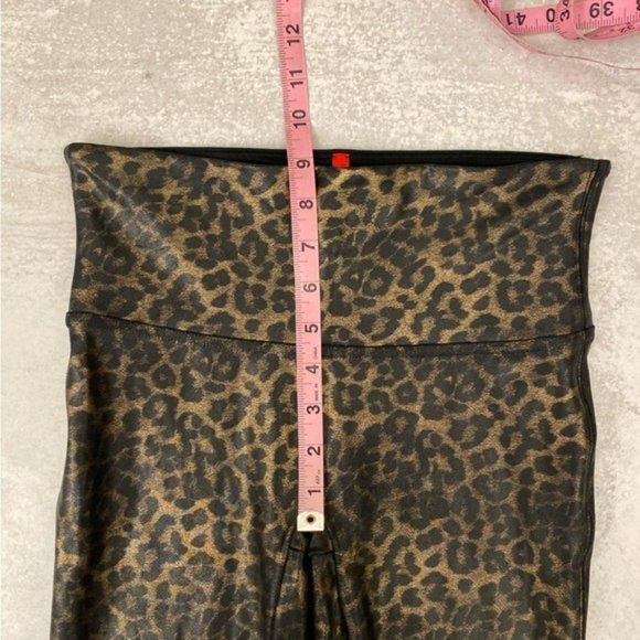 SPANX || Leopard Faux Leather Leggings Medium Petite