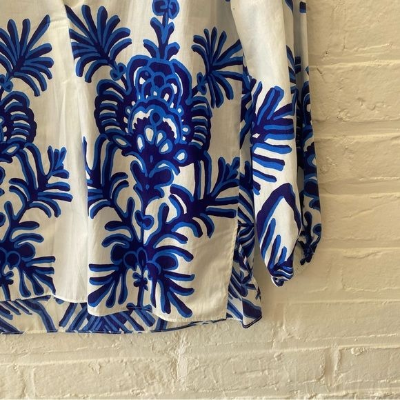 Zara || Blue and White Printed Blouse Top XS