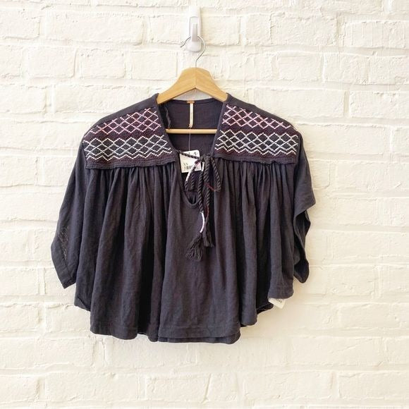 Free People || Market Embroidered V-Neck Top Gray XS NWT