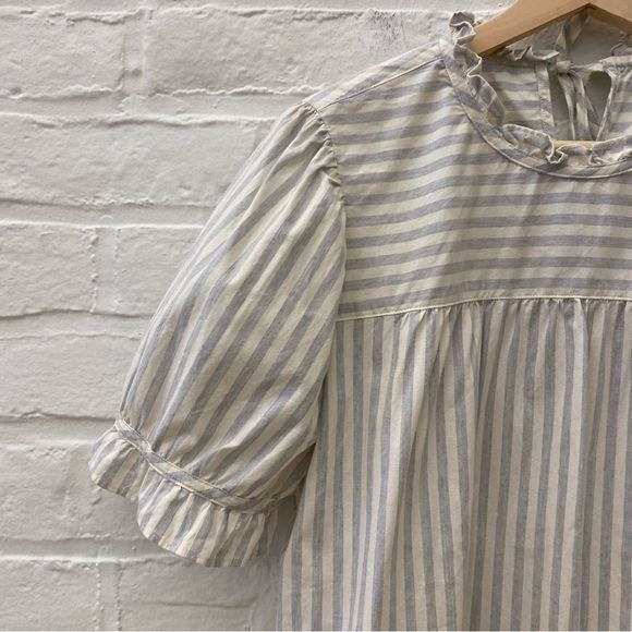 Madewell || Ruffle Neck Keyhole Top in Stripe Ivory Blue Medium