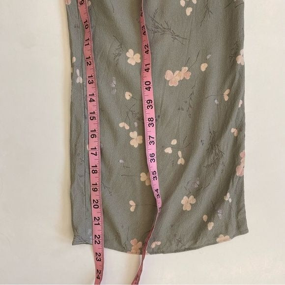 Aritzia || Wilfred Chianti Jumpsuit Smocked Floral Wide Leg Sage Green Small