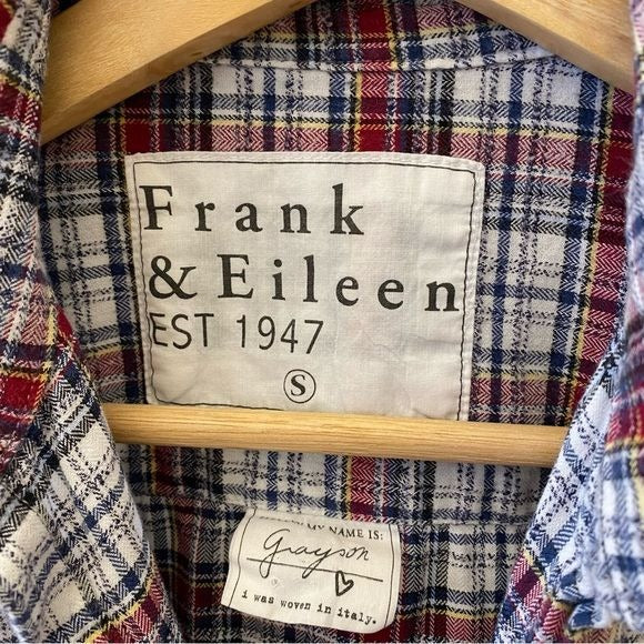 Frank & Eileen || Grayson Plaid Flannel Button Down Blue Red Small