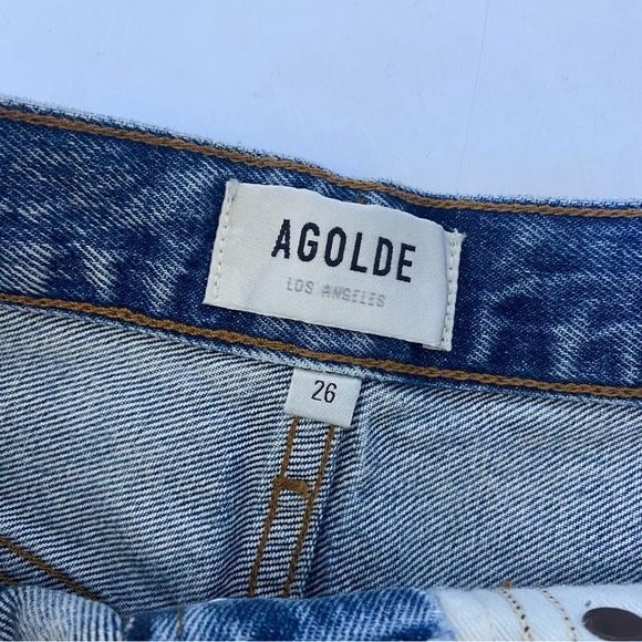 AGOLDE || Jaden Short in Surreal Wash Distressed Blue 26