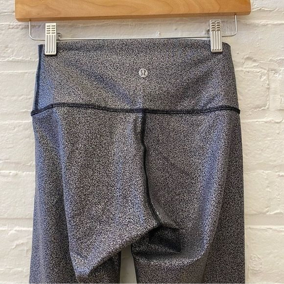 Lululemon || Wunder Under High-Rise Tight 28"Luminosity Foil Print Black Silver