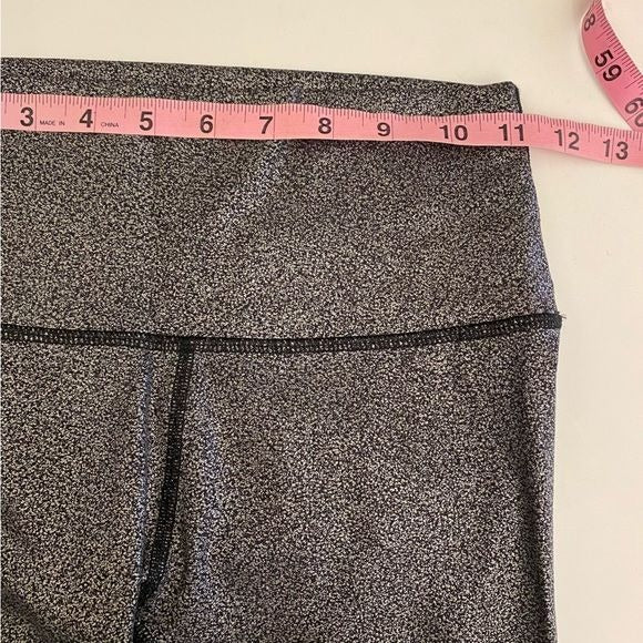 Lululemon || Wunder Under High-Rise Tight 28"Luminosity Foil Print Black Silver