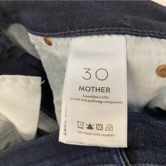 MOTHER || The Mid Rise Dazzler Ankle Jeans in Now Or Never Stretch Dark Blue 30