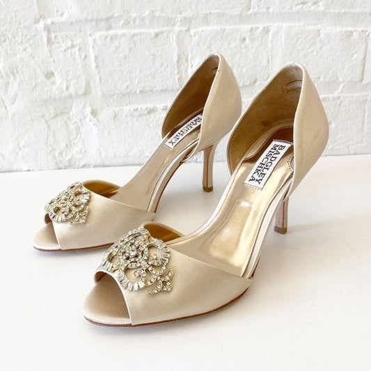 Badgley Mischka || Dana d'Orsay Pumps Bridal Jeweled Satin Ivory Cream 6.5