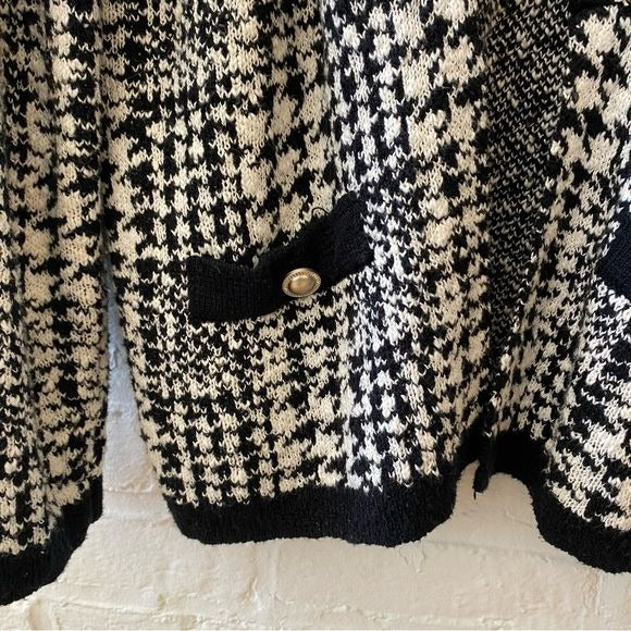 Chicos || Pearl Detail Houndstooth Plaid Open Cardigan 2 / Large Chanel Look