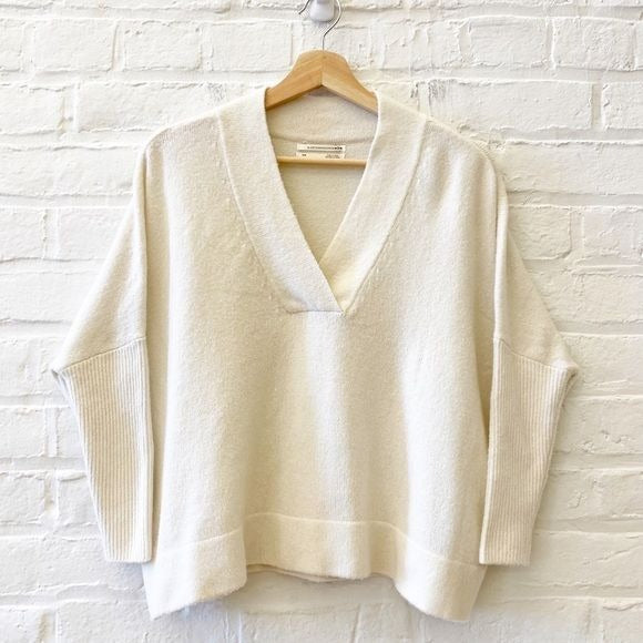 Anthropologie || Tianna V-Neck Oversized Dolman Sweater Ivory XXS