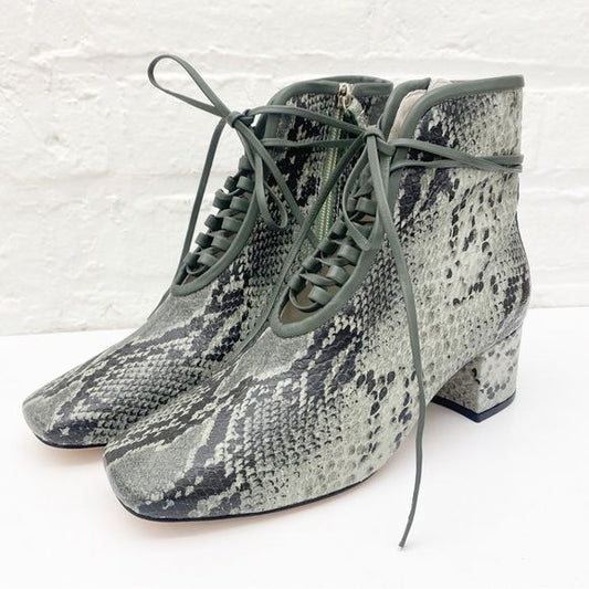 Daniella Shevel || Cleo Snake Boots Booties Lace Up Green 37