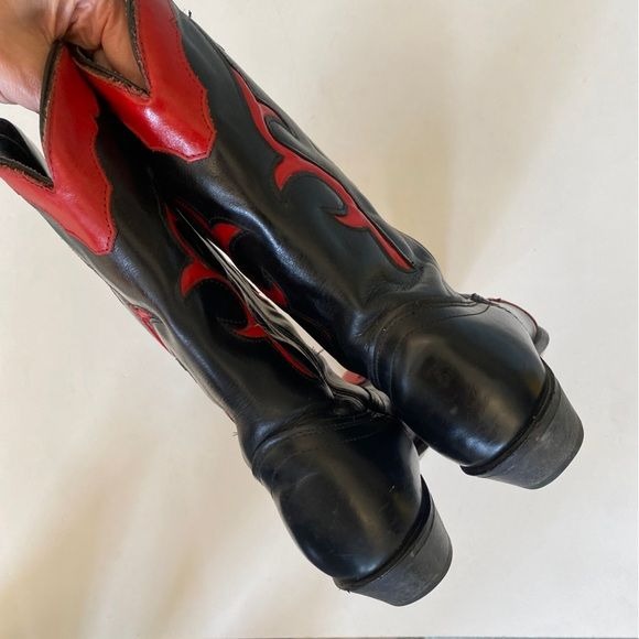 Vintage || Black + Red Cowboy Western Boots 8.5