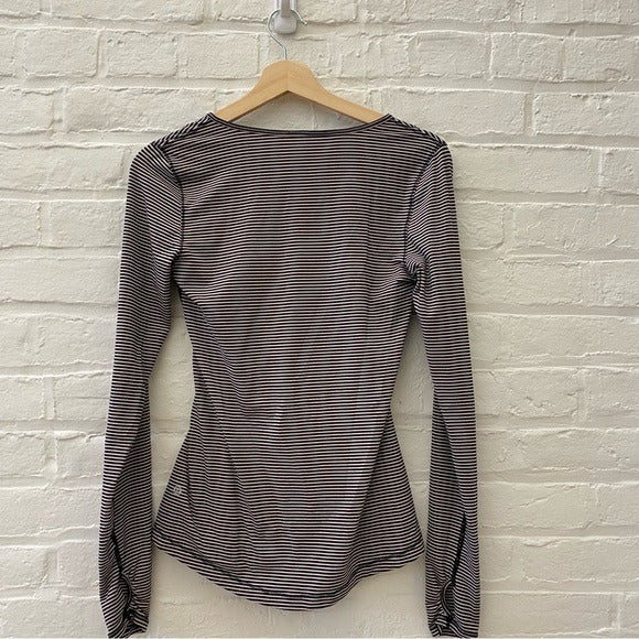 Lululemon || Sunset Salutation Long Sleeve Tee Mini Pop Stripe Black Mink Berry