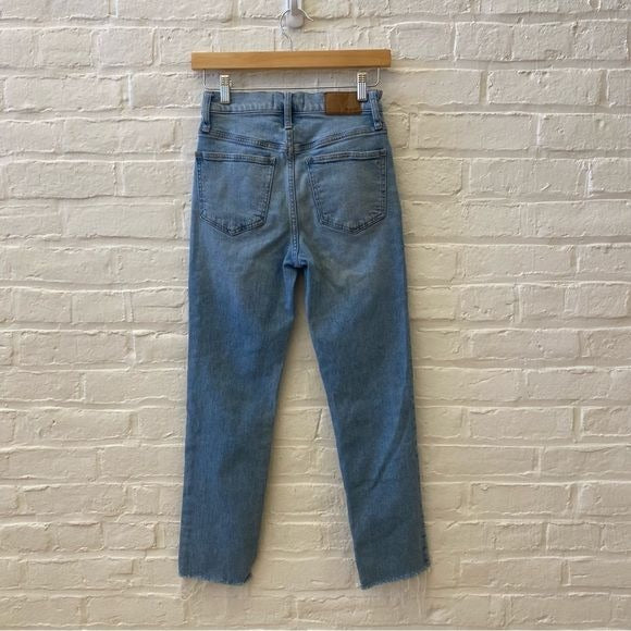 Madewell || Perfect Vintage Jean Light Wash Raw Hem 23